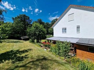 5 Zimmer 145qm Idyllisch direkt am Waldrand + großes Grundstück