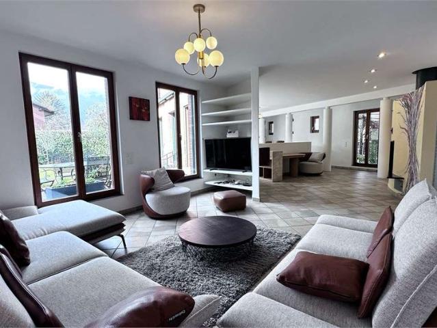 5 Zimmer, 286 m²