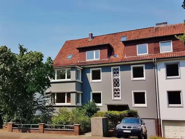 5 Zimmer Wohnung mieten in Hildesheim 31134 147 m²