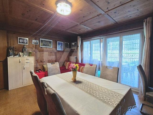 5 Zimmer Wohnung mit zwei Terrassen in Serneus  Erstwohnsitz