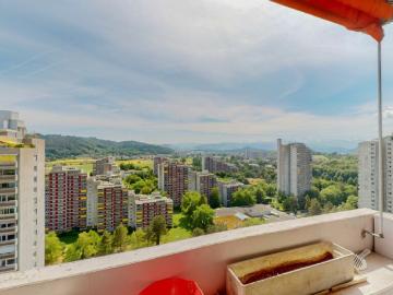 5½ Zimmer Wohnung mit Aussicht an familienfreundlicher Lage