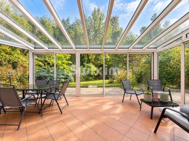 5 Zimmer Wohnung im Erdgeschoss mit Keller in Chambésy