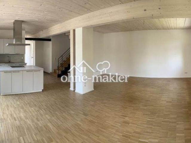 5 Zimmer Wohnung in ökologischem Holzhaus