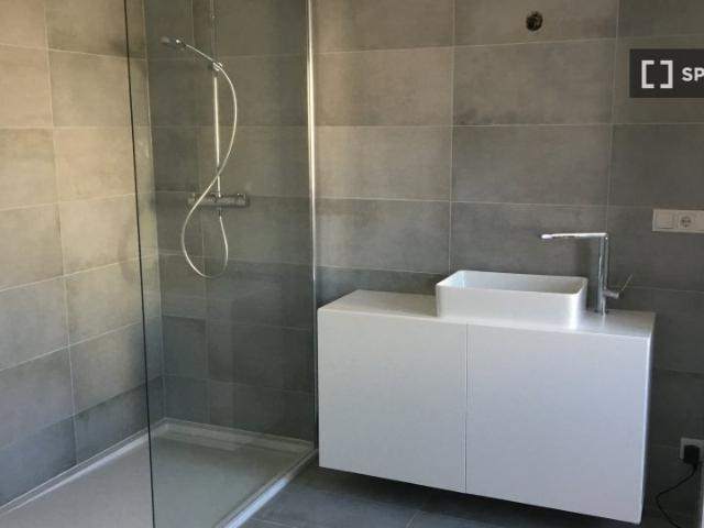 5 Zimmer Wohnung in Kaufungen, Frankfurt