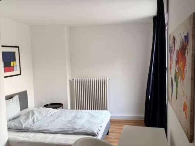 5 Zimmer Wohnung zur Miete in Düsseldorf