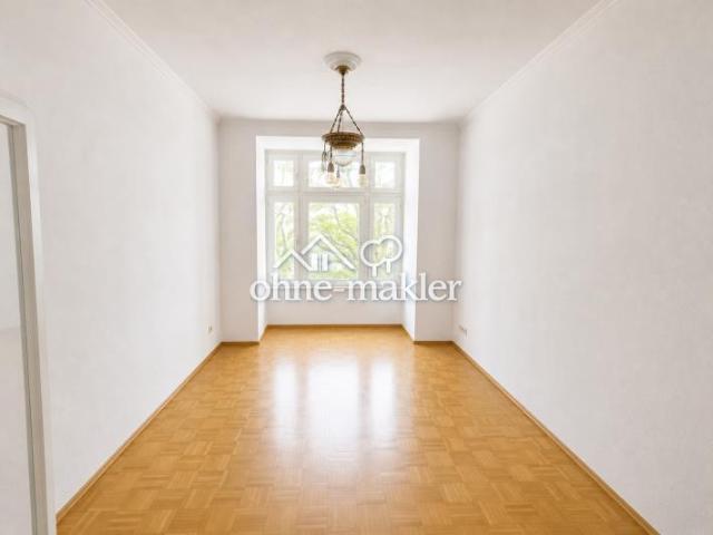 5 Zimmer Altbauwohnung mit eigenem Garten im Ostviertel