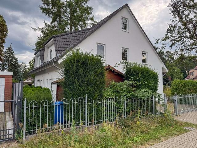 5 Zimmer, eigener Garten und viel Raum für das Familienleben