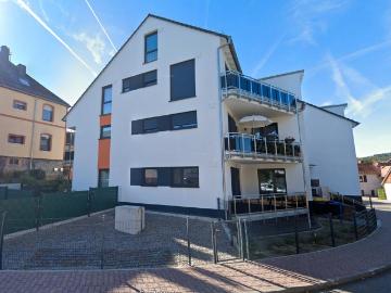 5 Zimmer Eigentumswohnung Haus im Haus