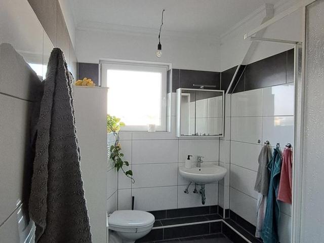 5 Zimmerwohnung Loft im modern ausgebauten Dach in Bestlage mit 150m² und 2 Bädern
