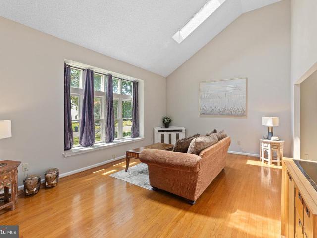 5 Zinnia Drive