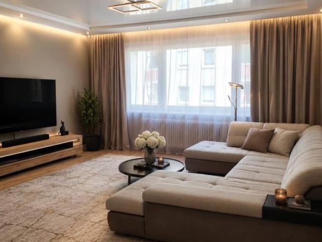 ZENTRUM* 5 ZKB 160m² Eigentumswohnung mit Balkon, Garage, Aufzug
