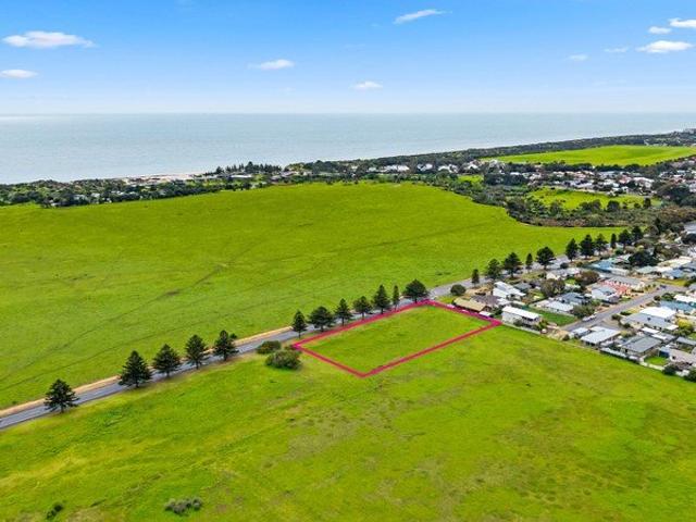 5,053m2 OF OPPORTUNITY IN NORMANVILLE