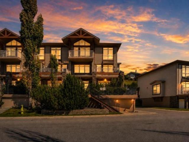 5 148 Rockyledge View Nw, Calgary, AB, T3G 5Y4 townhouse for sale | Listing ID A2337 | Royal LePage