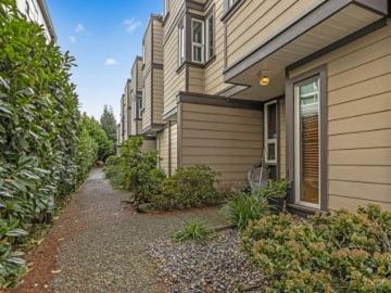 5 1535 St. Georges Avenue, North Vancouver, BC, V7L 3J6 townhouse for sale | Listing ID R3120 | Royal LePage