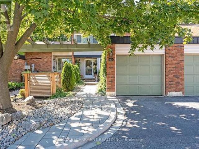 5 1580 Kerns Road, Burlington, ON, L7P 3A7 townhouse for sale | Listing ID W13511 | Royal LePage