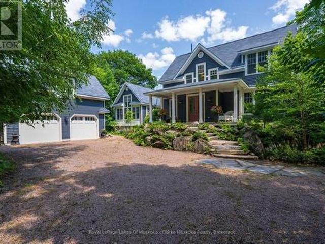 5 1019 Bluff Road, Muskoka Lakes Medora, ON, P0B 1J0 Luxury House for sale | Listing ID X13544 | Royal LePage Carriage Trade Luxury Properties