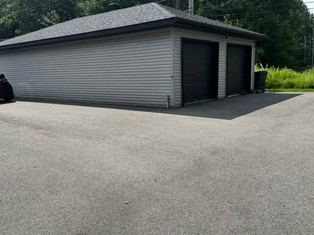 5 1/2 à Louer à Joliette !