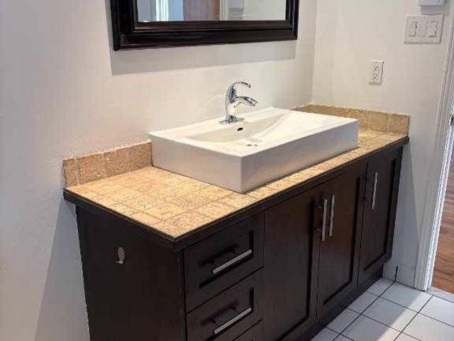 5 1/2 à louer, bas de duplex, L'Assomption