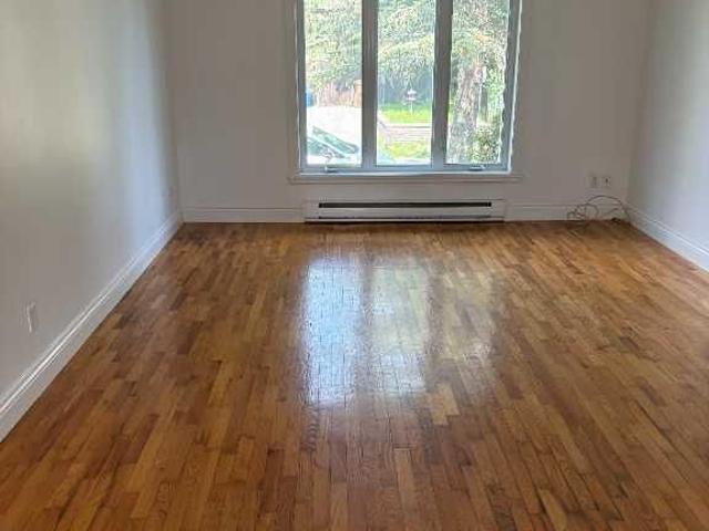 5 1/2 à louer, bas de duplex, L'Assomption Lanaudière