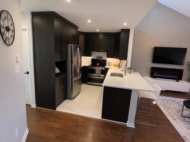 5 1/2 à louer Longueuil