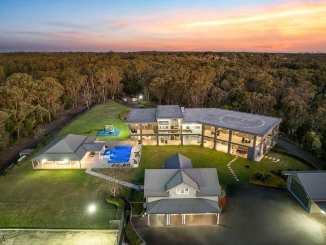 5.2 Acre Luxury Estate with Car Gallery, Tennis Court & Premium Golf Frontage