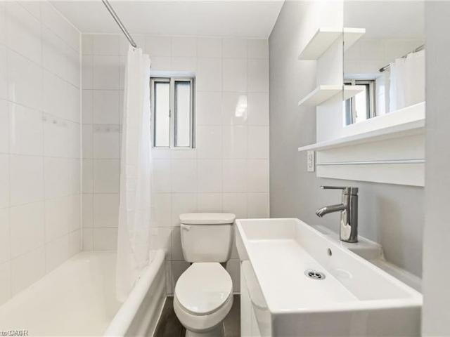 5 468 Main Street E, Hamilton