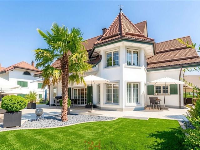 5.5Zi. Landhaus mit Wintergarten, grossem Umschwung und optionaler 2 Zi. Einliegerwohnung