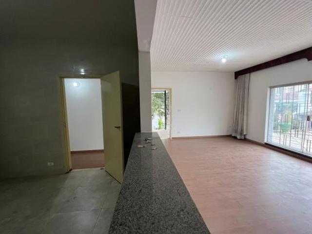 5 5 1 1 9 9 9 3 7 0 6 0 9 Casa térrea à venda no Butantã Metrô FL16