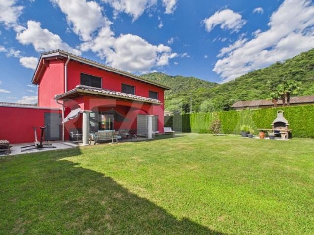 5.5 Room single house