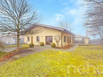 Villa kaufen in Grausteinweg, Courtaman