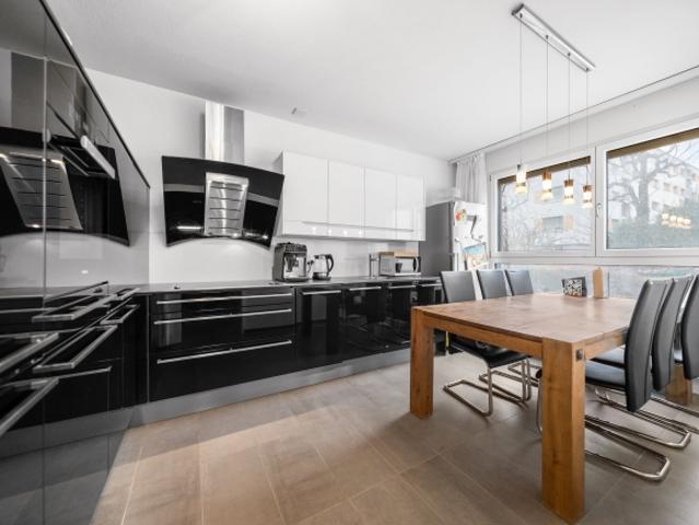 5.5 Zi. Gartenwohnung mit Terrasse, zentral in Fribourg kaufen