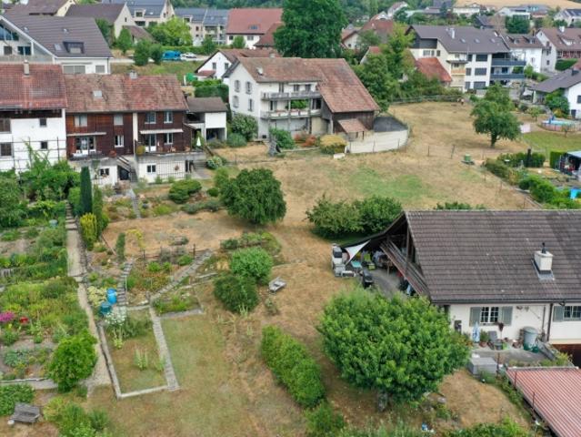 5.5 Zi. EFH mit Aussicht bis in die Berge und Ausbaupotential