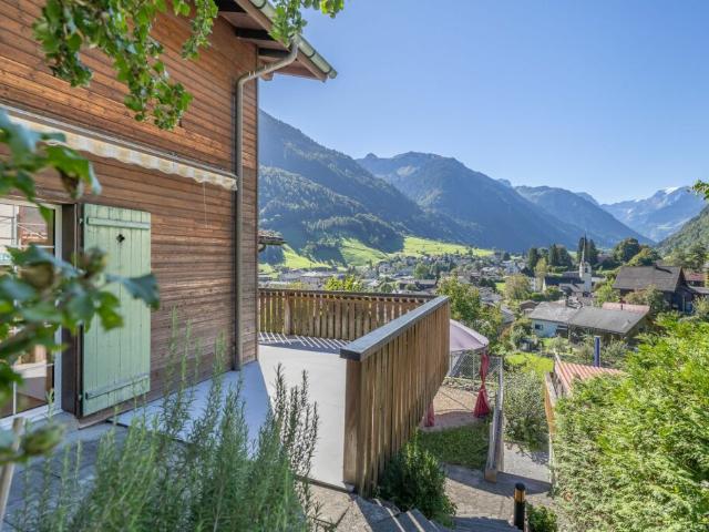 5.5 Zi Einfamilienhaus am sonnigen Südhang