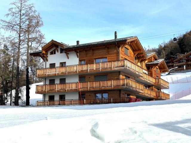 5.5 Zimmer Maisonette SKI IN / SKI OUT in den 4 Tälern