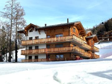 5.5 Zimmer Maisonette SKI IN / SKI OUT in den 4 Tälern