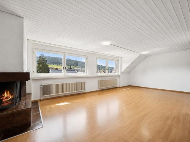 5.5 Zimmer Duplex mit 160 m²: Platz wie im Einfamilienhaus, Komfort wie in einer Wohnung