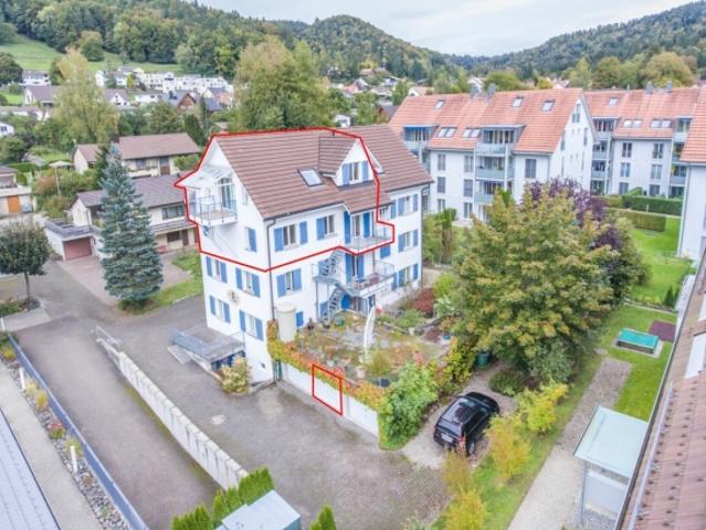 5.5 Zimmer Dachmaisonettewohnung mit zwei Balkonen und einer Garagenbox