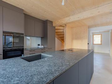5.5 Zimmer Doppeleinfamilienhaus als hochwertiger Erstwohnsitz 4D in Davos Wiesen
