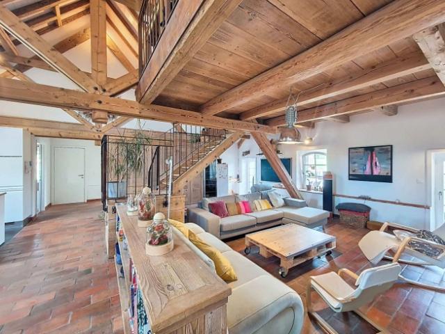 5,5 Zimmer Doppelhaus im Penthouse in der Nähe von Romont