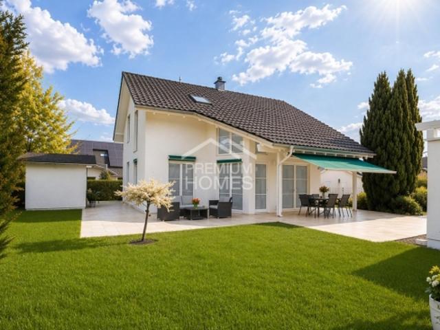 5.5 Zimmer Einfamilienhaus mit Garten und Doppelgarage