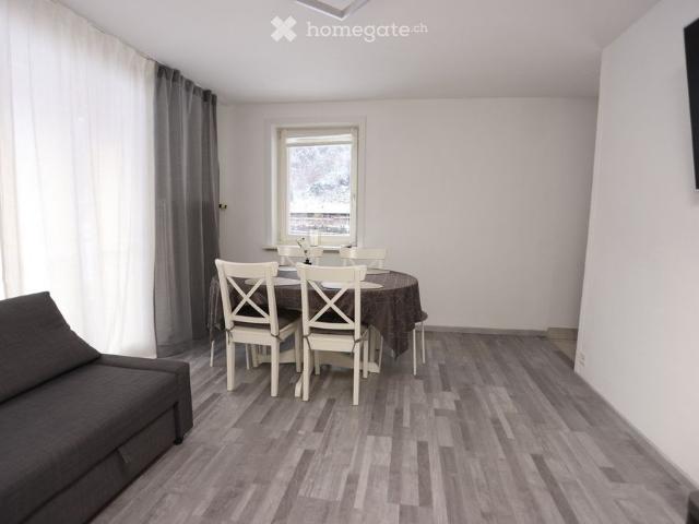5.5 Zimmer Einfamilienhaus mit Garten und Garage in Linthal