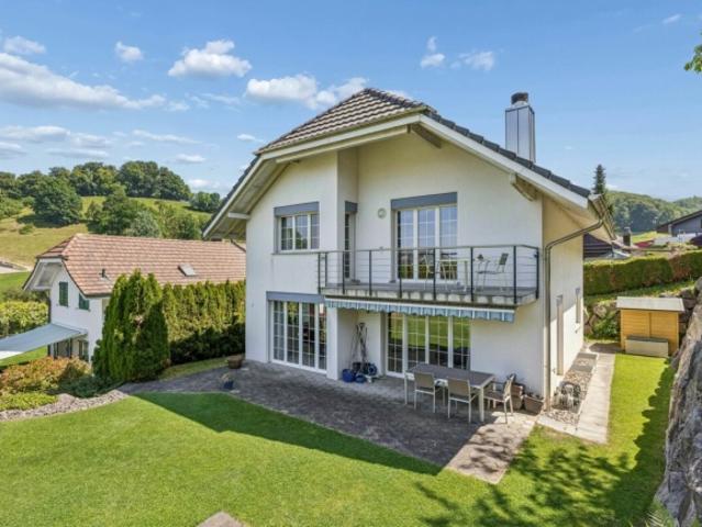 5.5 Zimmer Einfamilienhaus mit Privatsphäre, Garten und Platz zum Leben