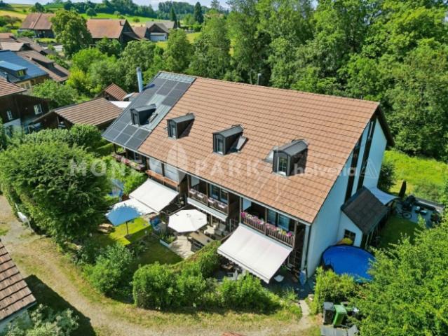 5.5 Zimmer Reihenmittelhaus mit besonderem Wohngefühl und Garten