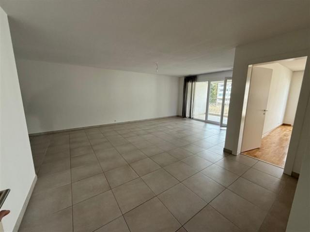 5,5 Zimmer Wohnung im 3. Stock in Thônex 1226