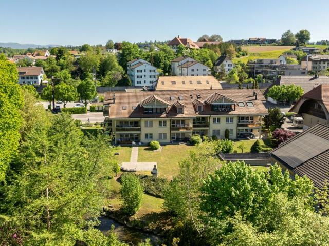 5.5 Zimmer Wohnung in charmanten Mehrfamilienhaus direkt am Lyssbach