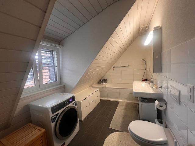 5.5 Zimmer, 143 m², 1. Stock