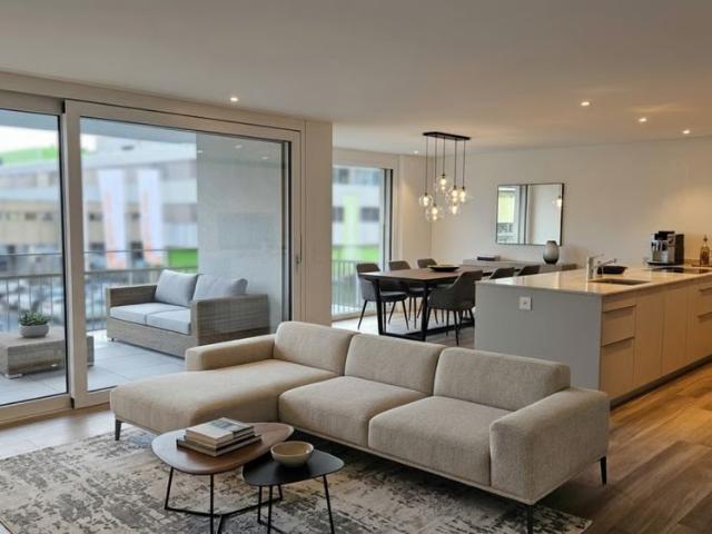 5.5 Zimmer, 143 m², 2. Stock