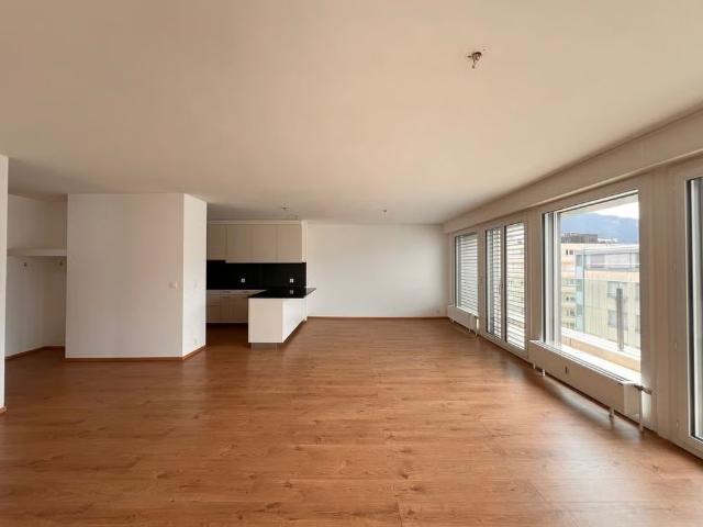 5.5 Zimmer, 143 m²