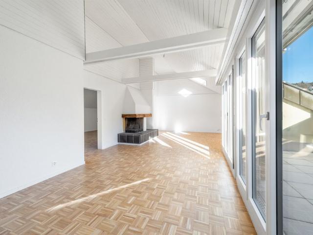 5.5 Zimmer, 140 m², 2. Stock