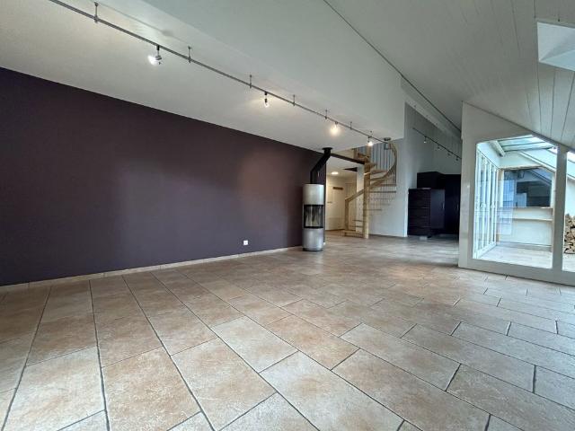 5.5 Zimmer, 140 m², 2. Stock